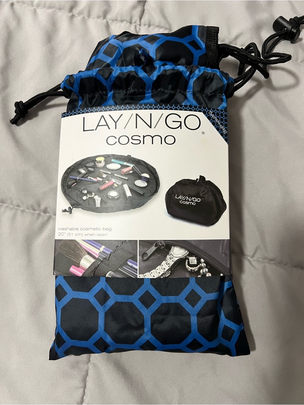 Lay N Go Washable Travel Cinch Cosmetic Bag – Blue/Black
